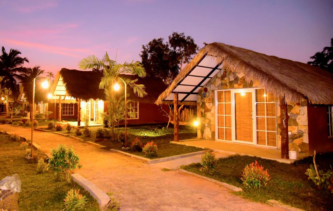 Coco Village Hotel Chilaw Bangadeniya Exterior foto