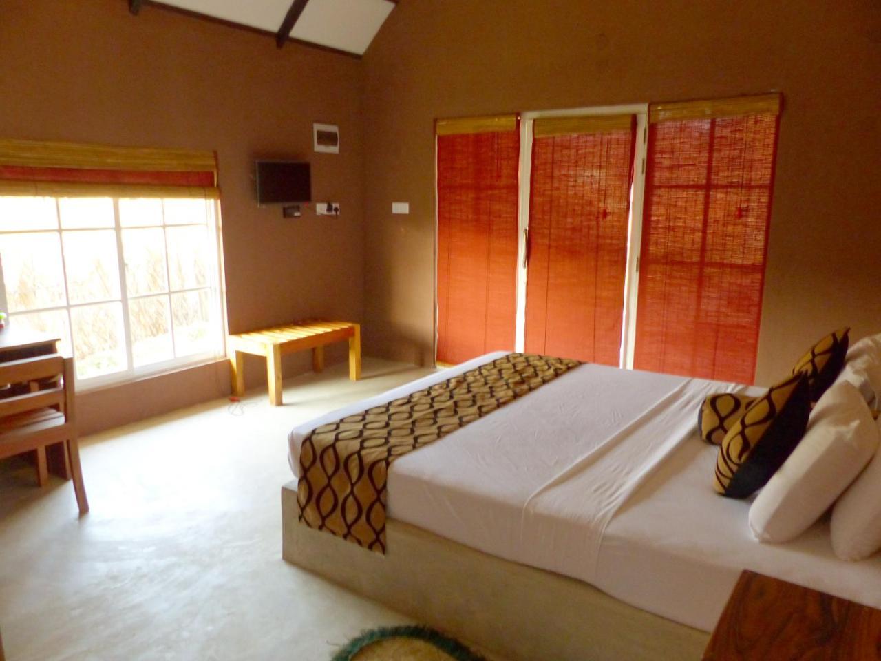 Coco Village Hotel Chilaw Bangadeniya Exterior foto