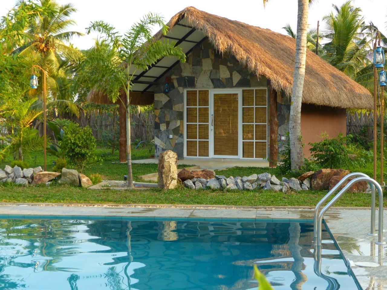 Coco Village Hotel Chilaw Bangadeniya Exterior foto